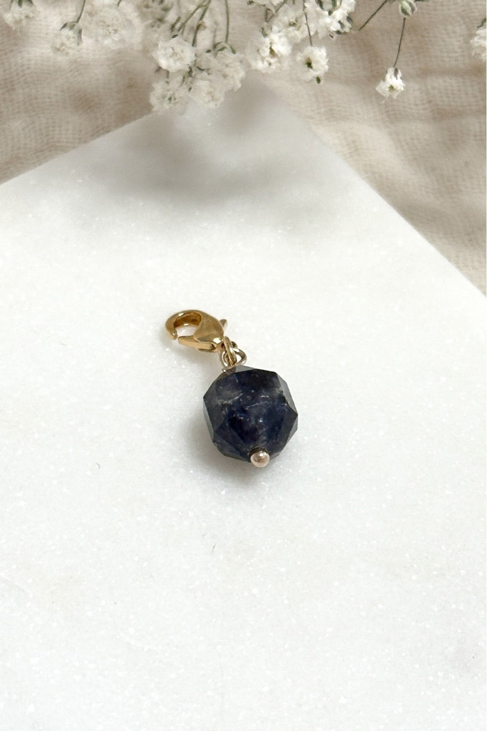 Charms Iolite